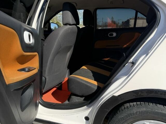 Белый МГ 3, объемом двигателя 1.5 л и пробегом 177 тыс. км за 3350 $, фото 15 на Automoto.ua