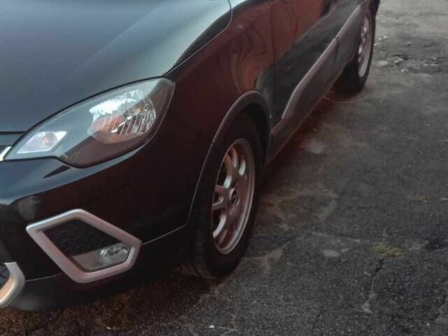 Черный МГ 3, объемом двигателя 1.5 л и пробегом 56 тыс. км за 6900 $, фото 4 на Automoto.ua