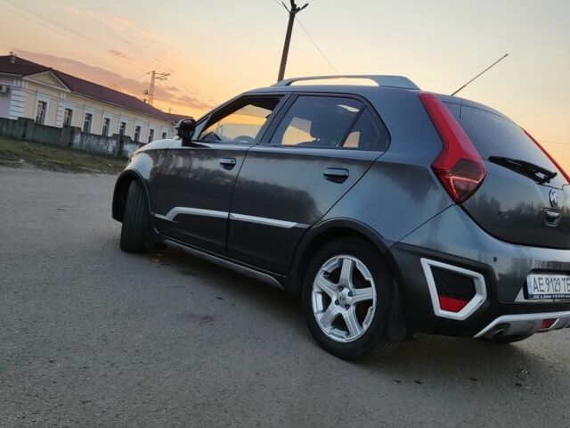 Серый МГ 3, объемом двигателя 0 л и пробегом 110 тыс. км за 6250 $, фото 1 на Automoto.ua