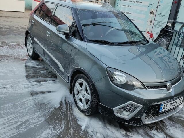 Серый МГ 3, объемом двигателя 0 л и пробегом 110 тыс. км за 6250 $, фото 12 на Automoto.ua