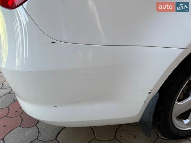 Білий МГ 350, об'ємом двигуна 1.5 л та пробігом 128 тис. км за 4900 $, фото 9 на Automoto.ua