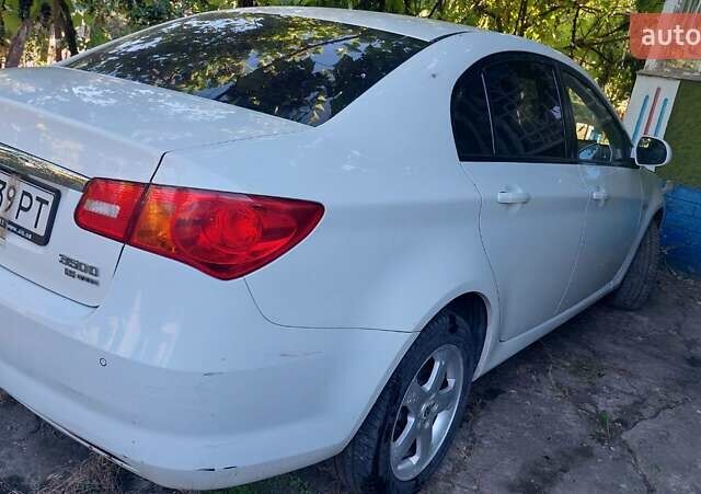 Білий МГ 350, об'ємом двигуна 1.5 л та пробігом 152 тис. км за 5861 $, фото 4 на Automoto.ua