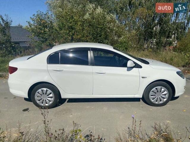 Білий МГ 350, об'ємом двигуна 1.5 л та пробігом 149 тис. км за 6100 $, фото 39 на Automoto.ua