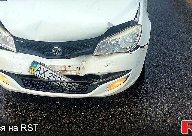 Білий МГ 350, об'ємом двигуна 1.5 л та пробігом 148 тис. км за 2500 $, фото 1 на Automoto.ua