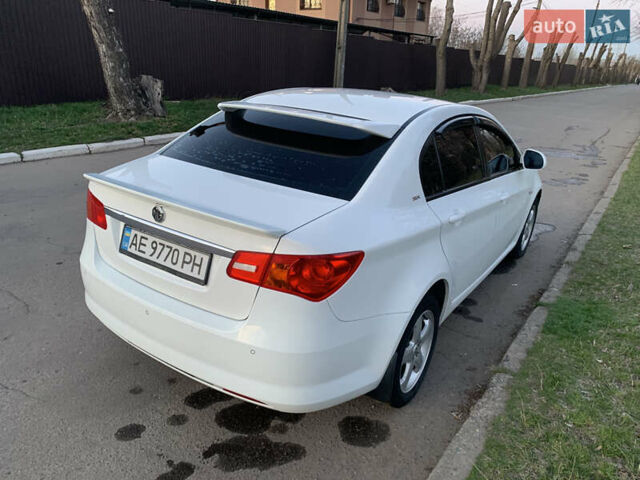 Белый МГ 350, объемом двигателя 1.5 л и пробегом 213 тыс. км за 5699 $, фото 5 на Automoto.ua
