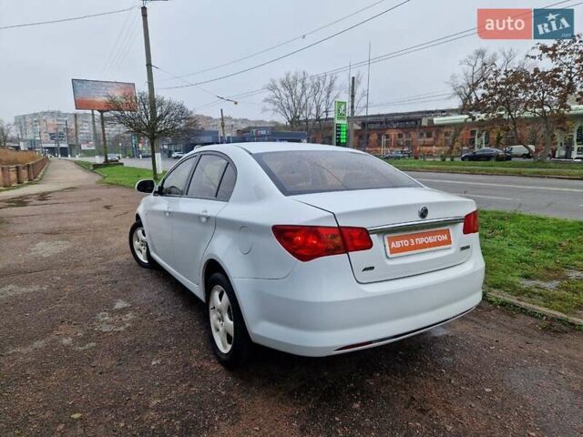 Белый МГ 350, объемом двигателя 1.5 л и пробегом 186 тыс. км за 5500 $, фото 4 на Automoto.ua