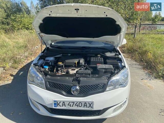 Білий МГ 350, об'ємом двигуна 1.5 л та пробігом 149 тис. км за 6100 $, фото 19 на Automoto.ua