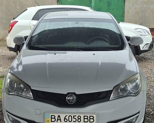 Білий МГ 350, об'ємом двигуна 1.5 л та пробігом 186 тис. км за 5500 $, фото 1 на Automoto.ua