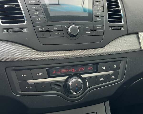 Чорний МГ 350, об'ємом двигуна 1.5 л та пробігом 126 тис. км за 6021 $, фото 18 на Automoto.ua