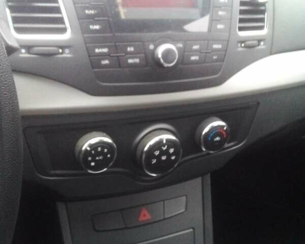 Черный МГ 350, объемом двигателя 1.5 л и пробегом 68 тыс. км за 6200 $, фото 8 на Automoto.ua