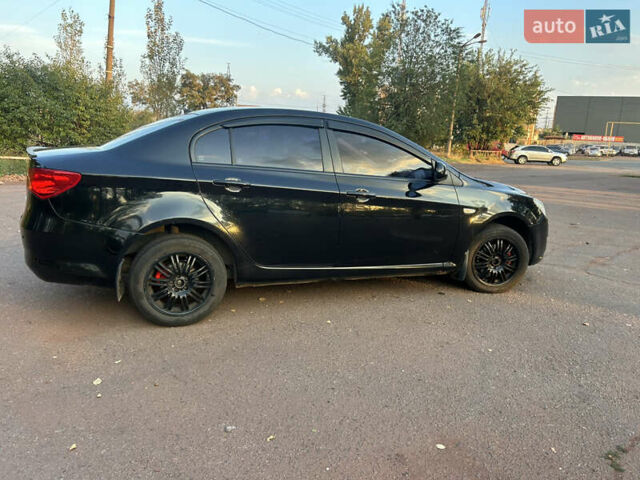 Черный МГ 350, объемом двигателя 1.5 л и пробегом 160 тыс. км за 4500 $, фото 3 на Automoto.ua