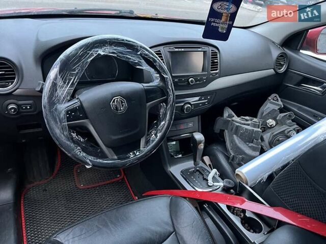 Красный МГ 350, объемом двигателя 1.5 л и пробегом 184 тыс. км за 3200 $, фото 20 на Automoto.ua