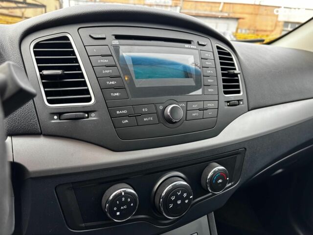 Красный МГ 350, объемом двигателя 1.5 л и пробегом 68 тыс. км за 5490 $, фото 20 на Automoto.ua