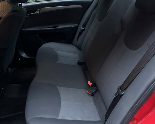 Красный МГ 350, объемом двигателя 1.5 л и пробегом 67 тыс. км за 6500 $, фото 11 на Automoto.ua