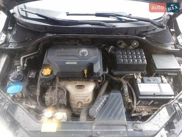 Серый МГ 350, объемом двигателя 1.5 л и пробегом 159 тыс. км за 4700 $, фото 3 на Automoto.ua