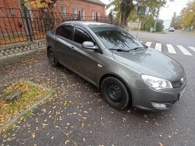 Серый МГ 350, объемом двигателя 1.5 л и пробегом 136 тыс. км за 6000 $, фото 4 на Automoto.ua