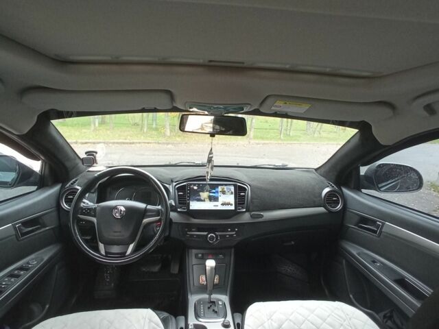 Серый МГ 350, объемом двигателя 1.5 л и пробегом 136 тыс. км за 6000 $, фото 5 на Automoto.ua