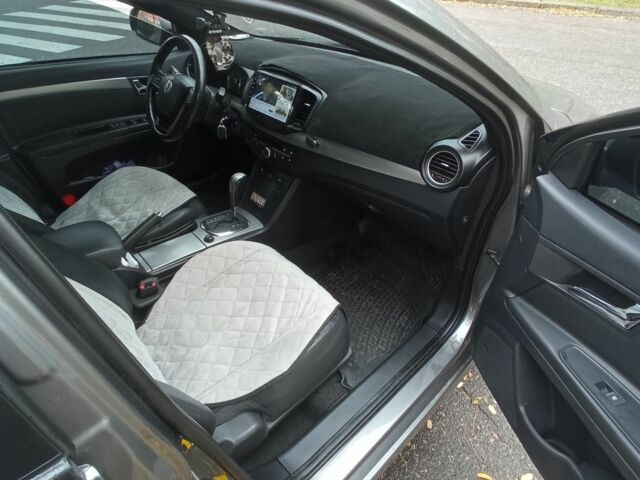 Серый МГ 350, объемом двигателя 1.5 л и пробегом 136 тыс. км за 6000 $, фото 3 на Automoto.ua