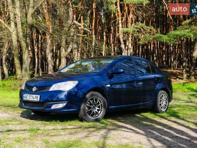 Синий МГ 350, объемом двигателя 1.5 л и пробегом 115 тыс. км за 4700 $, фото 1 на Automoto.ua