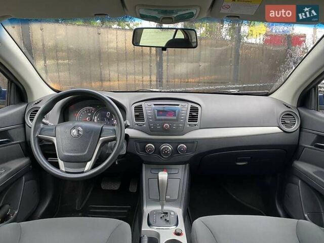 Синий МГ 350, объемом двигателя 1.5 л и пробегом 115 тыс. км за 6690 $, фото 12 на Automoto.ua