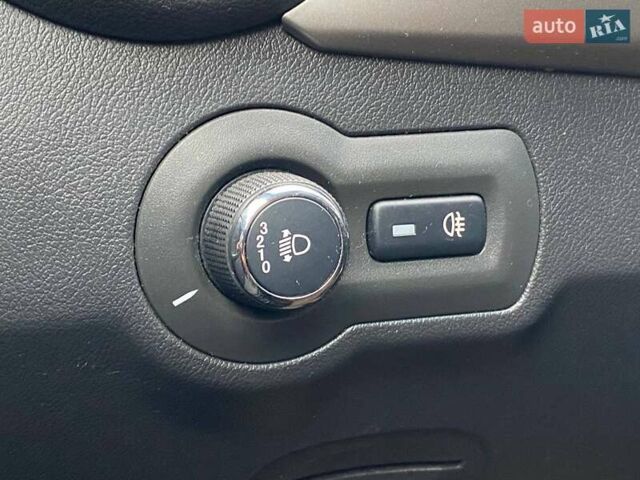 Синий МГ 350, объемом двигателя 1.5 л и пробегом 115 тыс. км за 6690 $, фото 24 на Automoto.ua