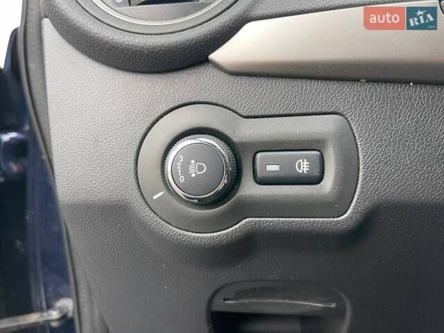 Синий МГ 350, объемом двигателя 1.5 л и пробегом 115 тыс. км за 6190 $, фото 16 на Automoto.ua