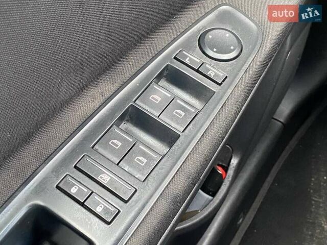 Синий МГ 350, объемом двигателя 1.5 л и пробегом 115 тыс. км за 6690 $, фото 23 на Automoto.ua