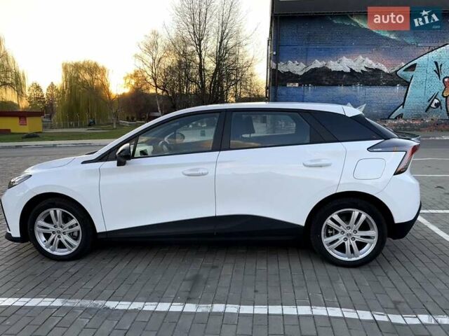 Белый МГ 4, объемом двигателя 0 л и пробегом 15 тыс. км за 16800 $, фото 10 на Automoto.ua