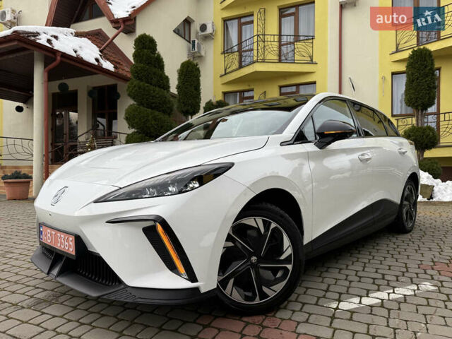 Білий МГ 4, об'ємом двигуна 0 л та пробігом 45 тис. км за 17800 $, фото 9 на Automoto.ua