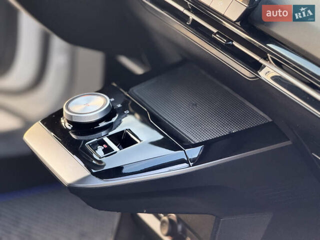 Белый МГ 4, объемом двигателя 0 л и пробегом 30 тыс. км за 18100 $, фото 16 на Automoto.ua