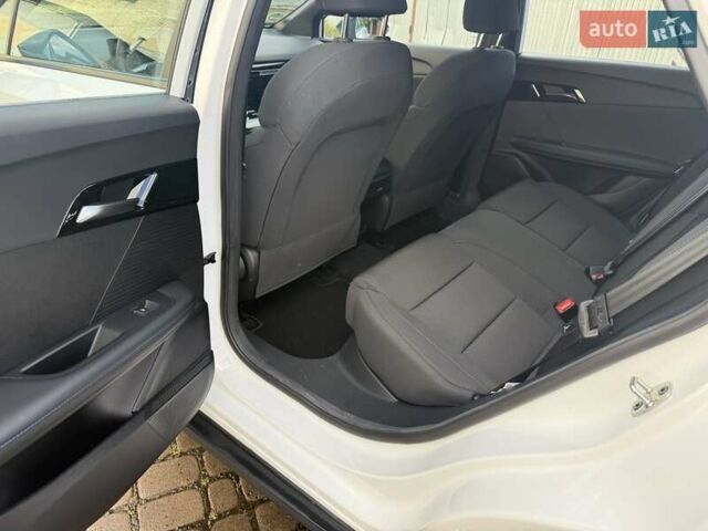 Белый МГ 4, объемом двигателя 0 л и пробегом 10 тыс. км за 17500 $, фото 39 на Automoto.ua