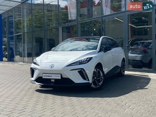 Белый МГ 4, объемом двигателя 0 л и пробегом 8 тыс. км за 20500 $, фото 1 на Automoto.ua
