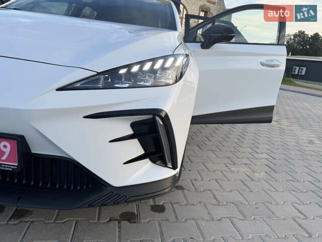 Белый МГ 4, объемом двигателя 0 л и пробегом 30 тыс. км за 18100 $, фото 26 на Automoto.ua