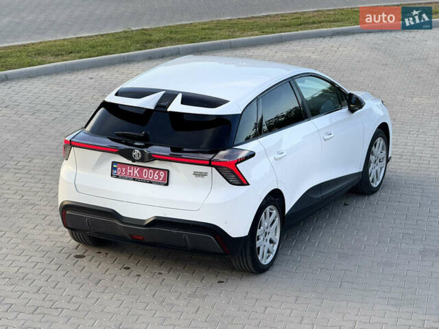 Белый МГ 4, объемом двигателя 0 л и пробегом 30 тыс. км за 18100 $, фото 10 на Automoto.ua