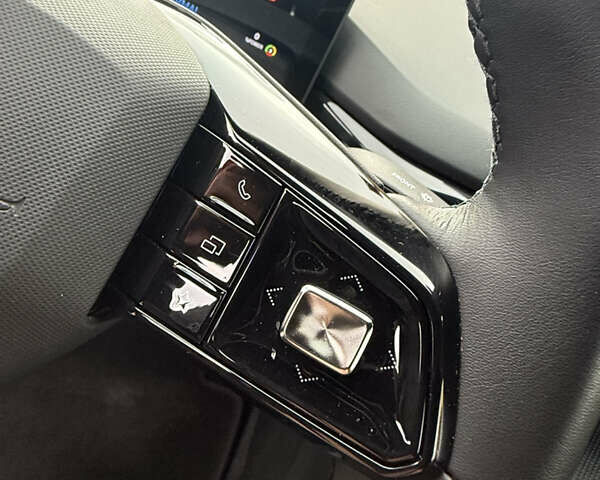 Білий МГ 4, об'ємом двигуна 0 л та пробігом 45 тис. км за 17800 $, фото 55 на Automoto.ua