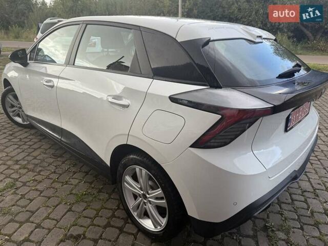 Белый МГ 4, объемом двигателя 0 л и пробегом 10 тыс. км за 17500 $, фото 12 на Automoto.ua