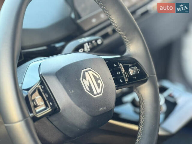 Белый МГ 4, объемом двигателя 0 л и пробегом 30 тыс. км за 18100 $, фото 34 на Automoto.ua