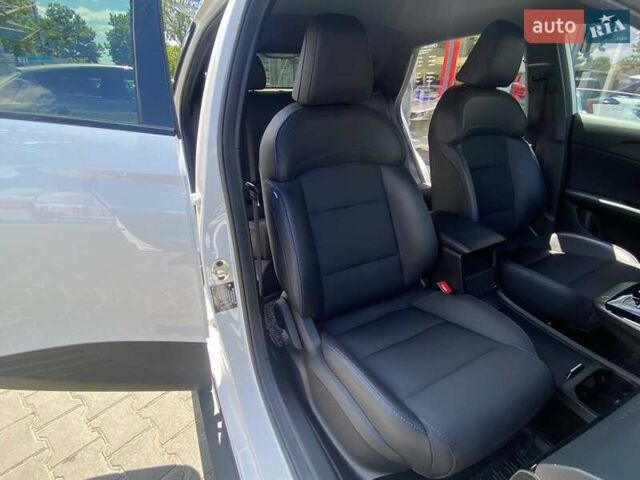 Белый МГ 4, объемом двигателя 0 л и пробегом 8 тыс. км за 20500 $, фото 17 на Automoto.ua
