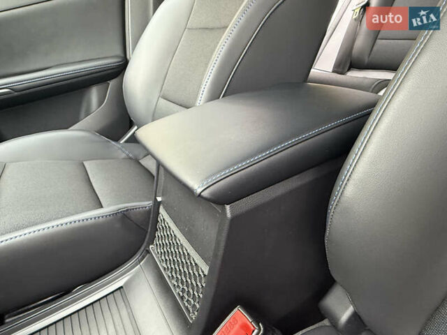 Білий МГ 4, об'ємом двигуна 0 л та пробігом 45 тис. км за 17800 $, фото 60 на Automoto.ua