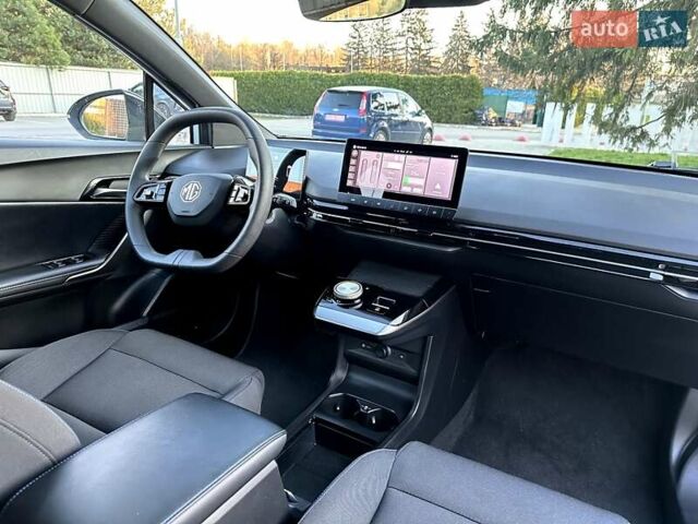 Белый МГ 4, объемом двигателя 0 л и пробегом 15 тыс. км за 16800 $, фото 17 на Automoto.ua