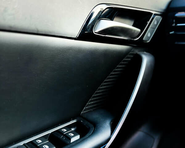 Черный МГ 4, объемом двигателя 0 л и пробегом 19 тыс. км за 17500 $, фото 8 на Automoto.ua