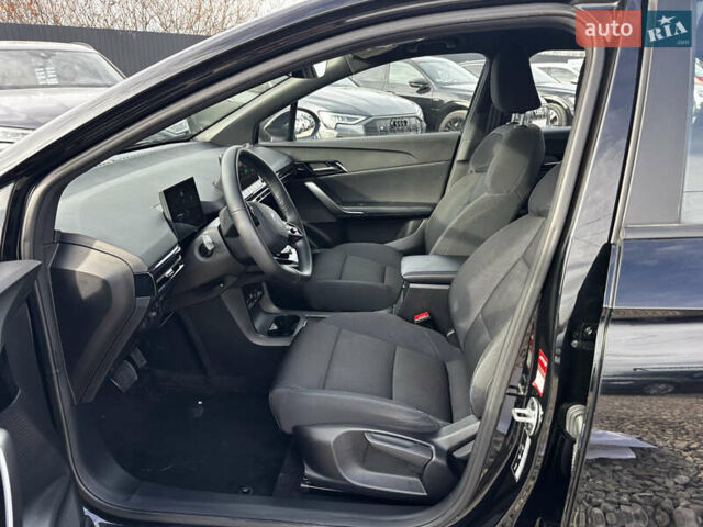 Черный МГ 4, объемом двигателя 0 л и пробегом 46 тыс. км за 15700 $, фото 14 на Automoto.ua