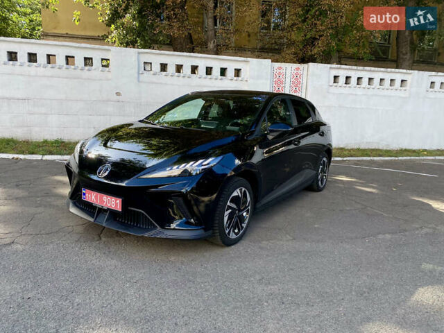 Черный МГ 4, объемом двигателя 0 л и пробегом 12 тыс. км за 18700 $, фото 5 на Automoto.ua