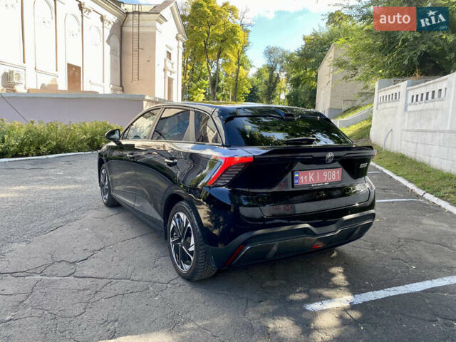 Черный МГ 4, объемом двигателя 0 л и пробегом 12 тыс. км за 18700 $, фото 4 на Automoto.ua