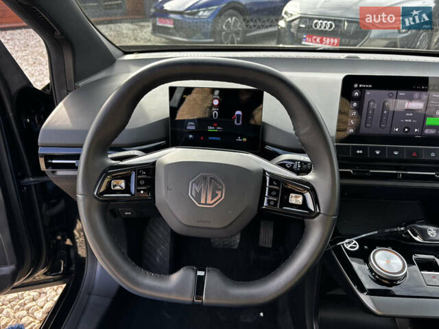 Черный МГ 4, объемом двигателя 0 л и пробегом 46 тыс. км за 15700 $, фото 21 на Automoto.ua