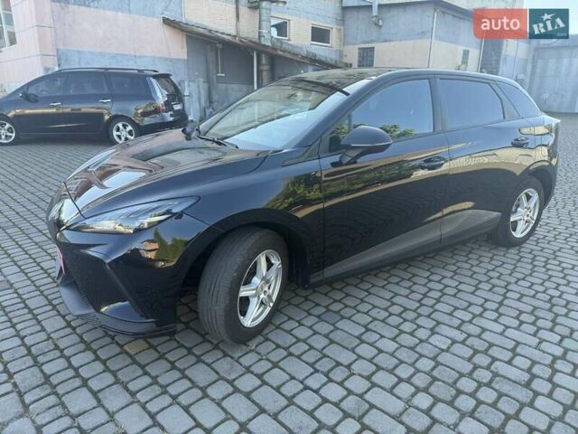 Черный МГ 4, объемом двигателя 0 л и пробегом 17 тыс. км за 16500 $, фото 3 на Automoto.ua