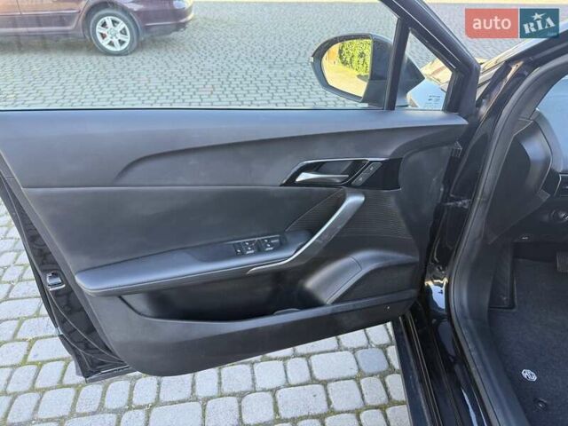 Черный МГ 4, объемом двигателя 0 л и пробегом 17 тыс. км за 16500 $, фото 18 на Automoto.ua