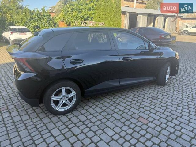 Черный МГ 4, объемом двигателя 0 л и пробегом 17 тыс. км за 17700 $, фото 7 на Automoto.ua