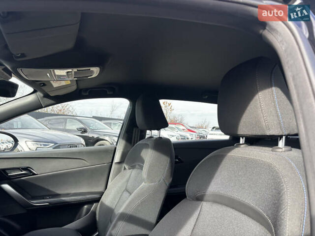 Черный МГ 4, объемом двигателя 0 л и пробегом 46 тыс. км за 16450 $, фото 10 на Automoto.ua