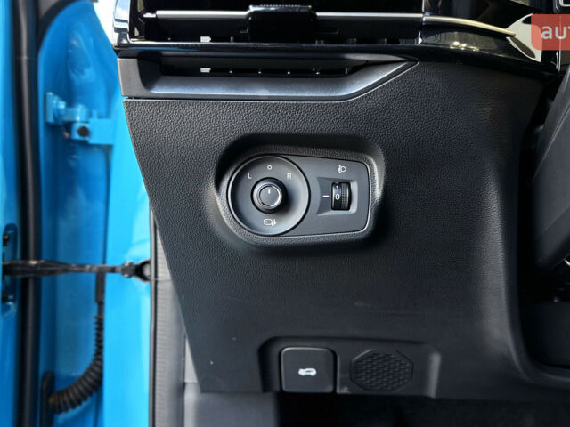 купить новое авто МГ 4 2023 года от официального дилера Мустанг Моторс MG МГ фото